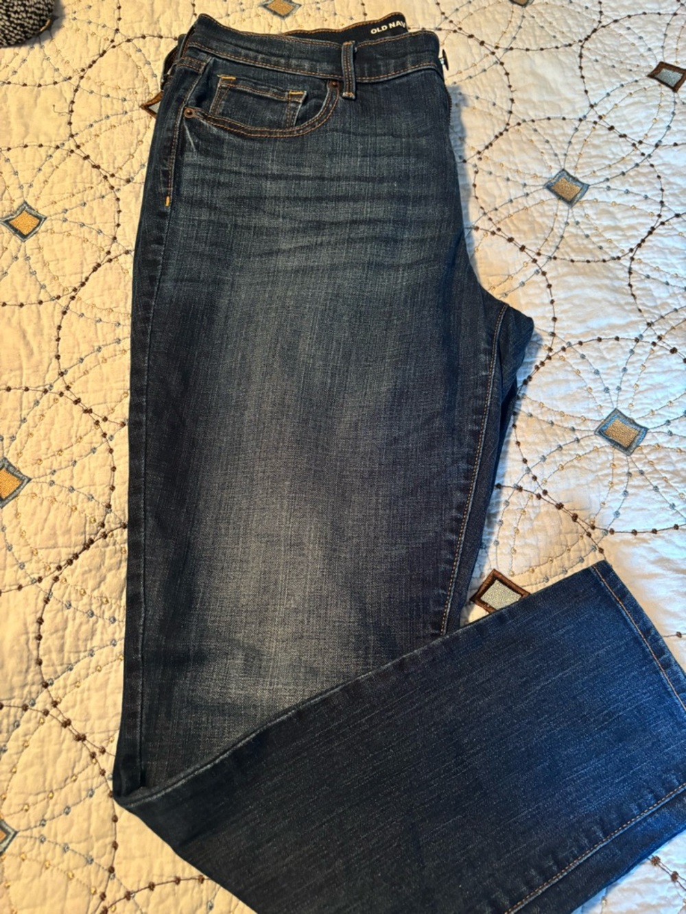 Old Navy Curvy/Profile Mid-Rise Dark Blue Jeans